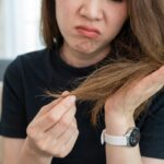 Why Is My Hair So Frizzy? A Simple and Complete Guide