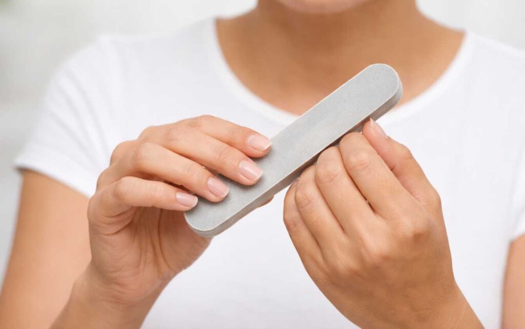 How To Remove Gel Nail Polish At Home